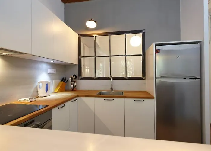 Beautiful In C/sepulveda Barcelona